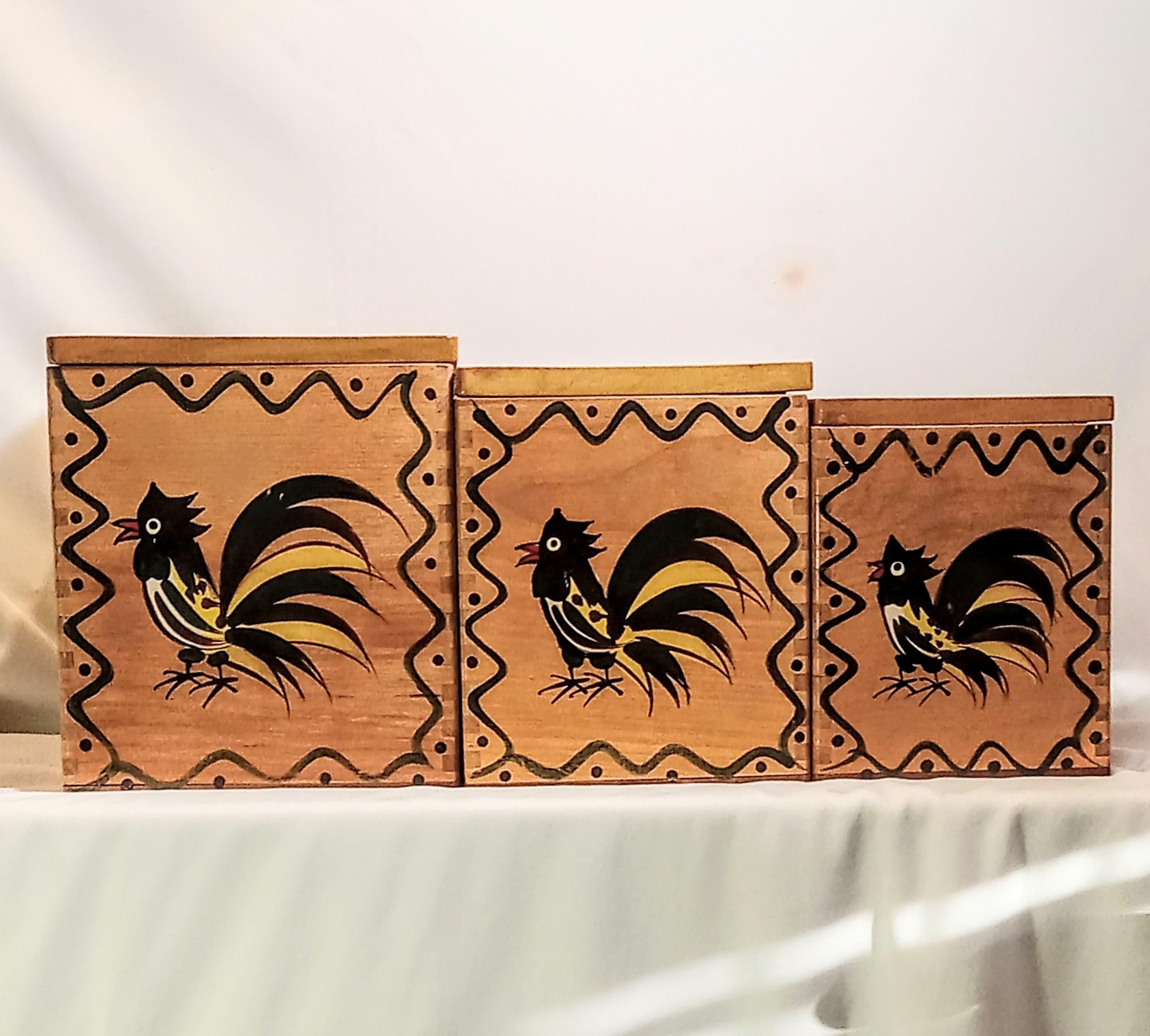 Vintage Woodpecker Woodware Nesting Canister Set w/ Salt & Pepper Shakers