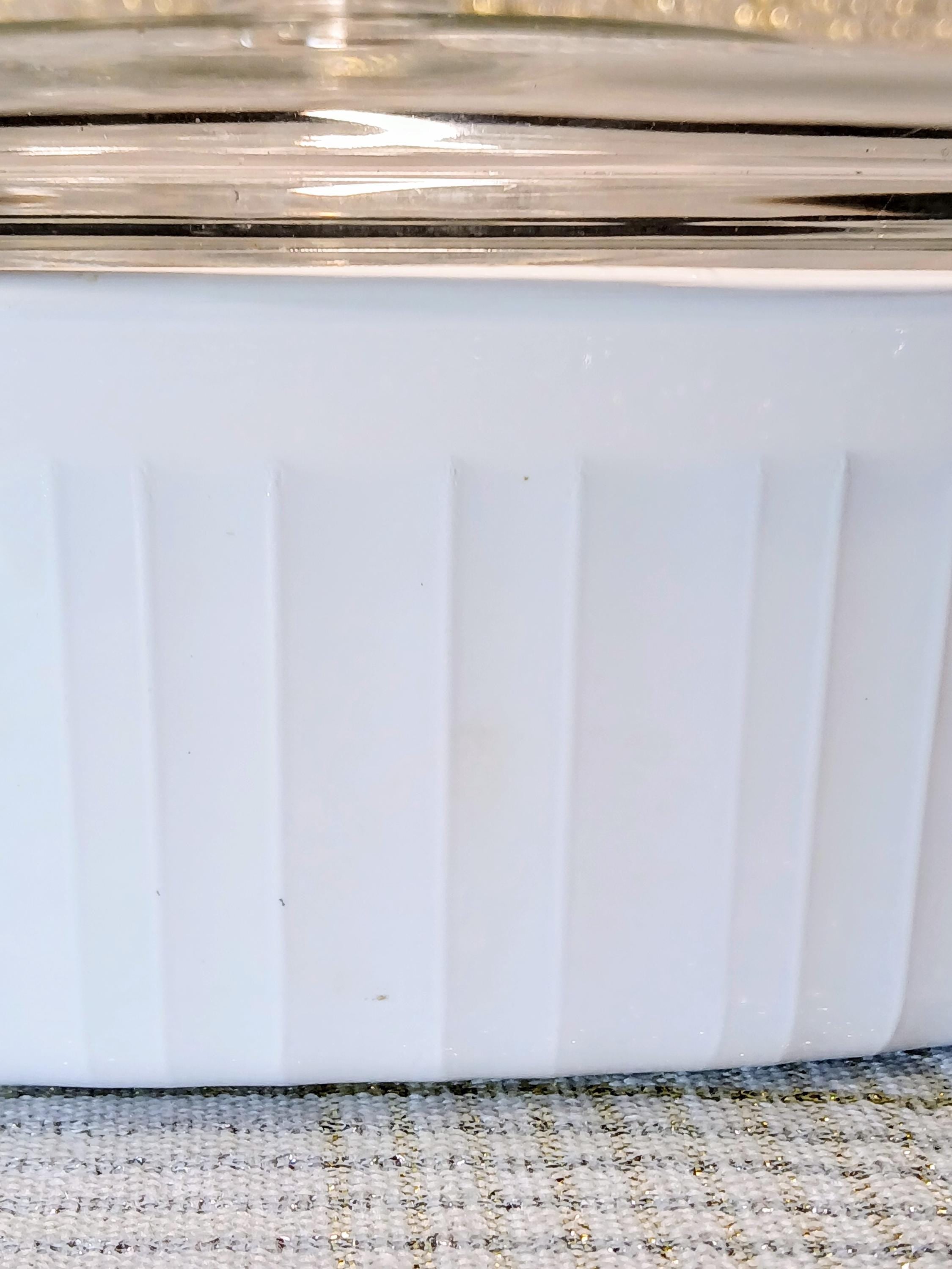 Corning Ware French White 2 Quart Oval Casserole F-12-B with Pyrex Lid