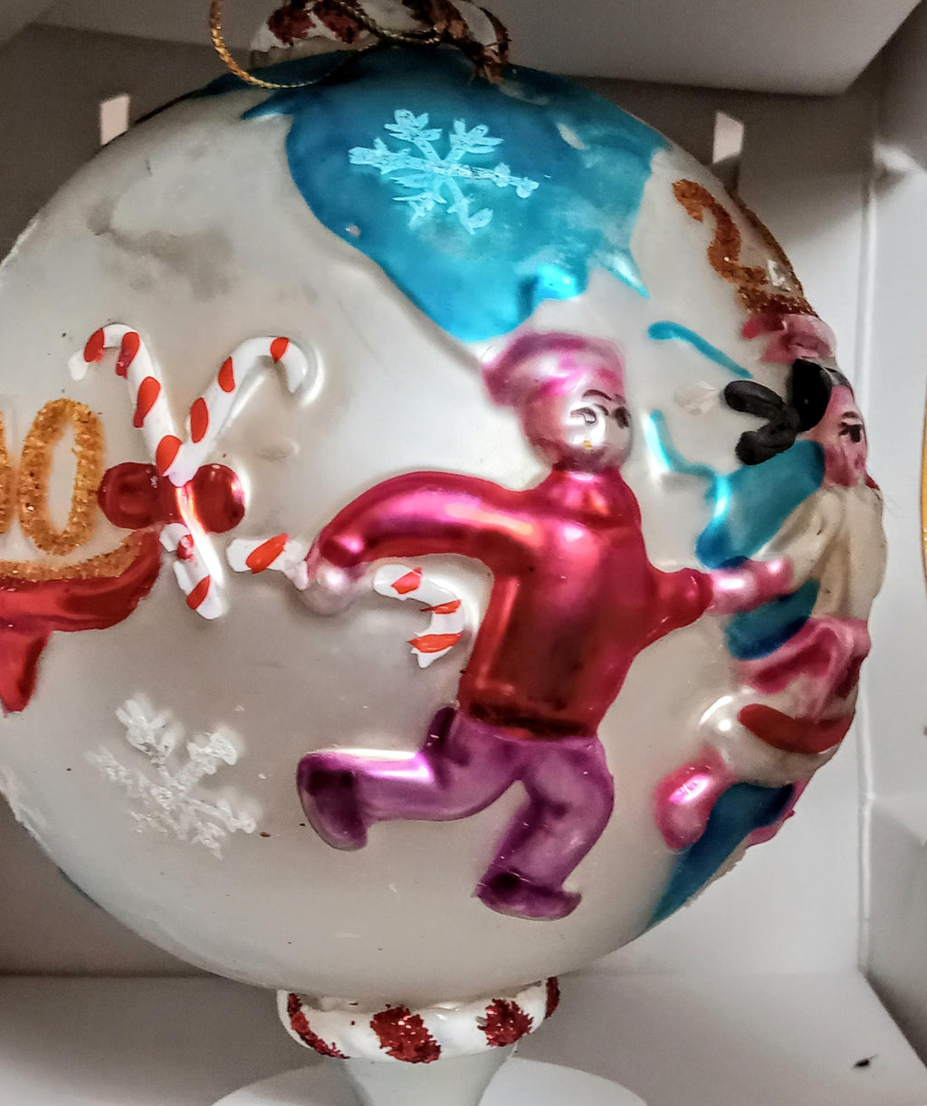 1999 “Children of the Millennium” Glass Ornament – Toys R Us Exclusive – Handcrafted European Style
