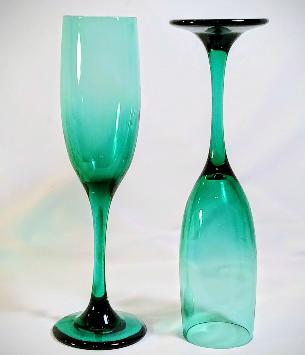 Champagne Flutes – Vintage Emerald Green, Long Stemmed Champagne Glasses